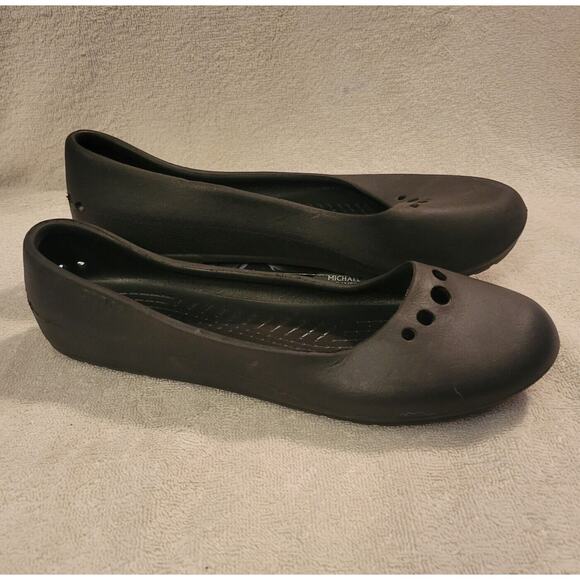 Crocs Slip on Casual Ballet Flat Women's Size 9 Black Rubber Round Toe Slippers - Picture 1 of 5